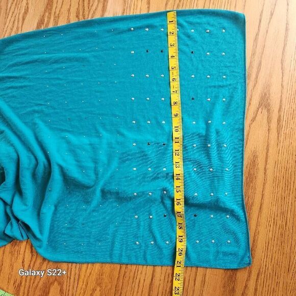 +25 Emma G top with matching scarf - Picture 11 of 14